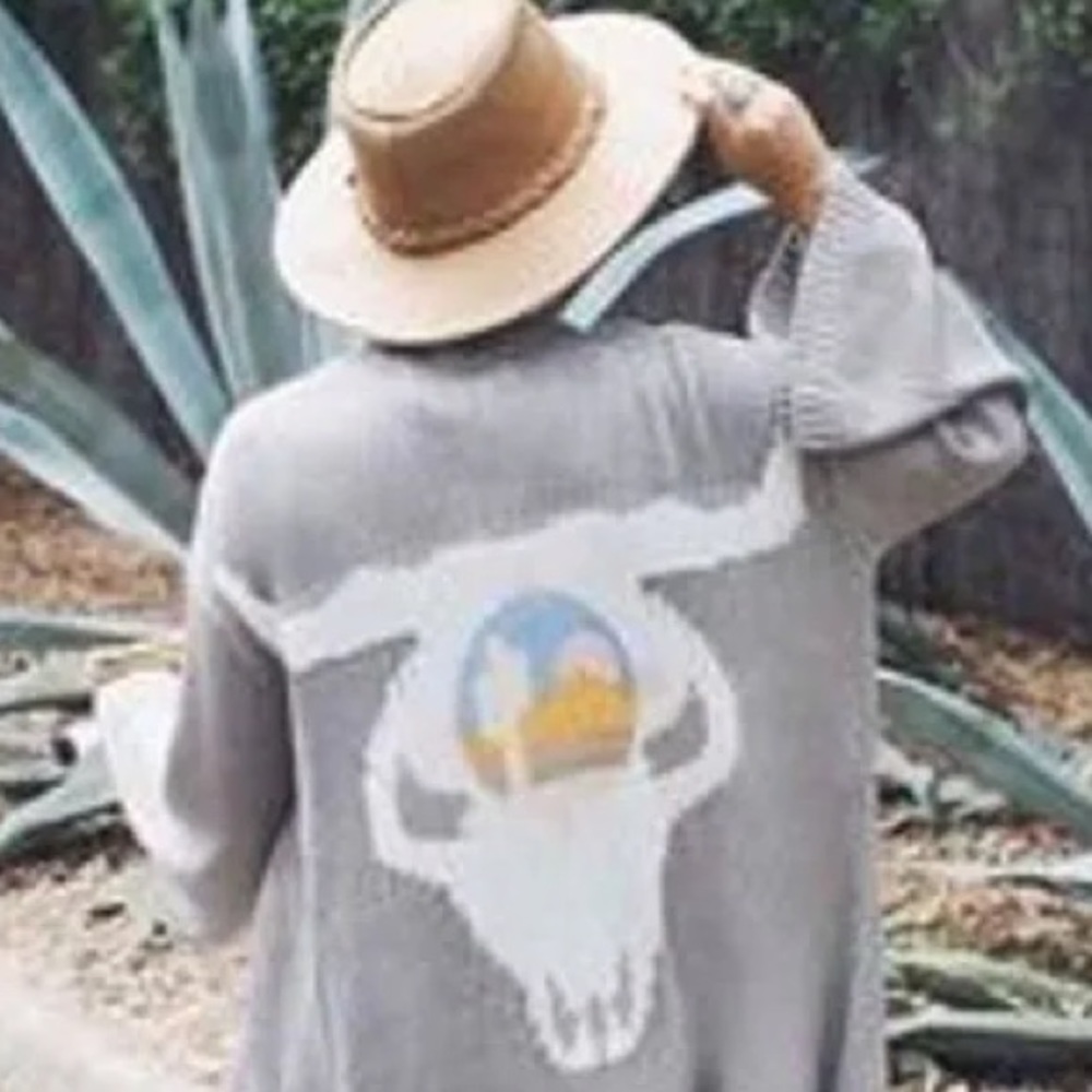 Show Me Your Mumu Bull Skull open cardigan, size Medium